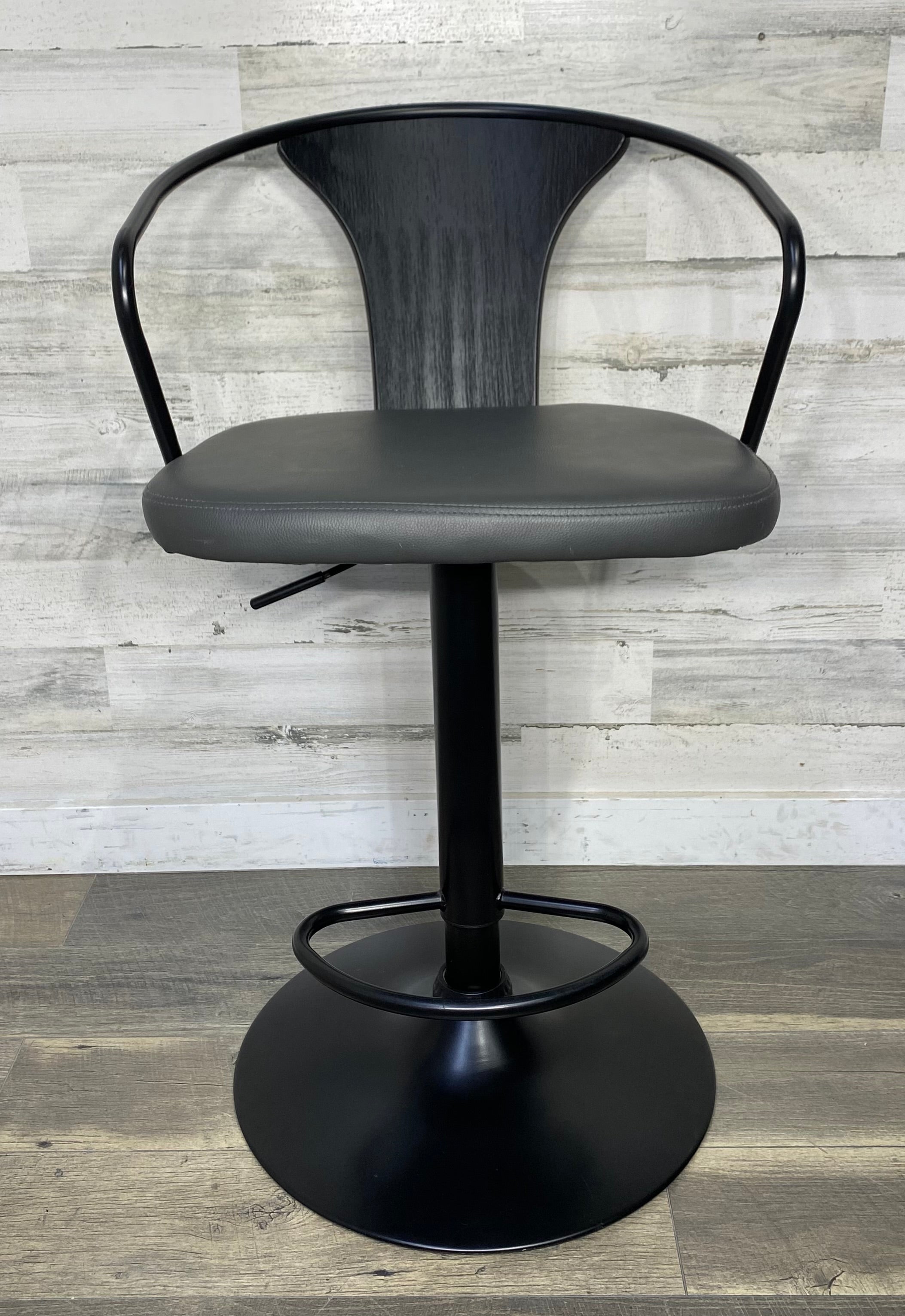 Adjustable Height Bar Chair Stool